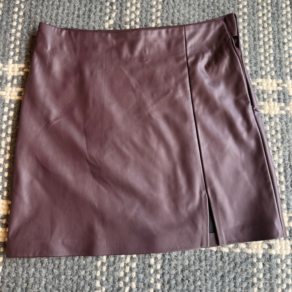 Topshop Burgundy Purple Faux Leather High Waist Slit Hem Mini Skirt